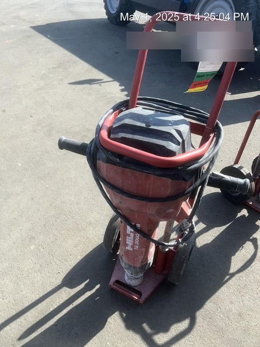 2023 HILTI TE 3000-AVR