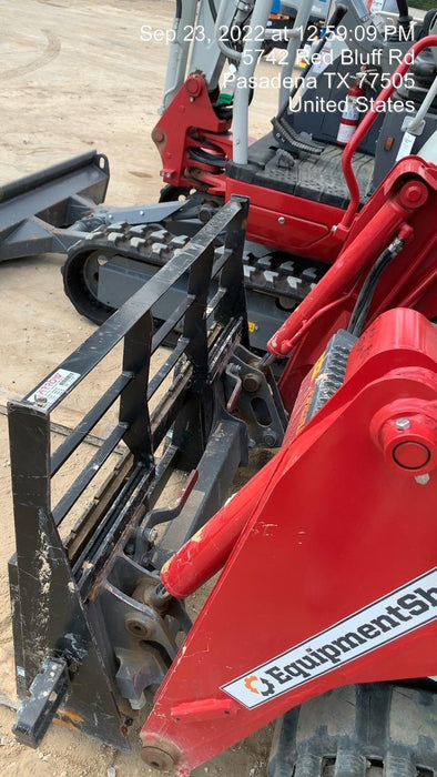 2022 ARROW MATERIAL HANDLING 60" Pallet Forks - Arrow