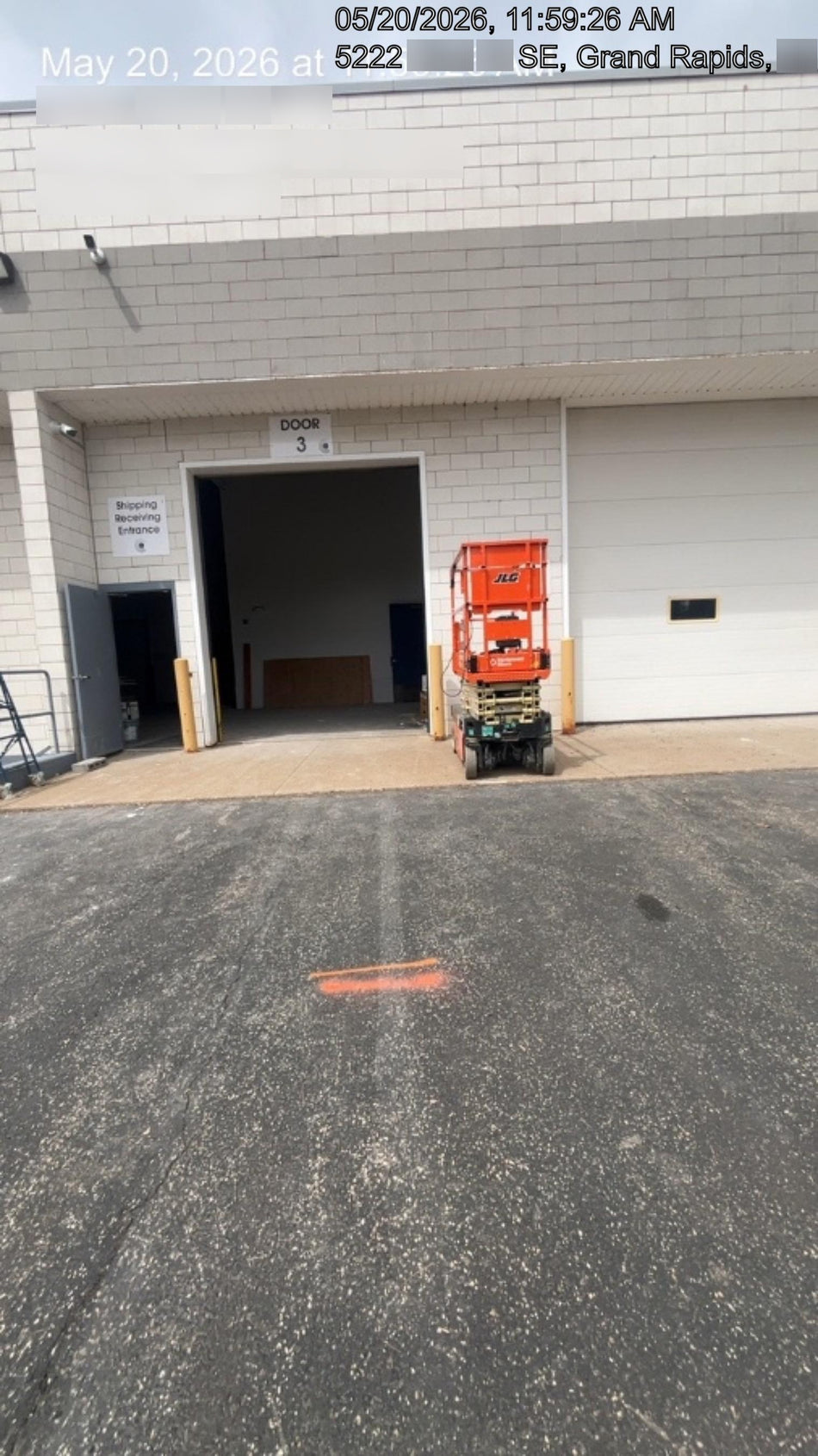 2022 JLG ES1932