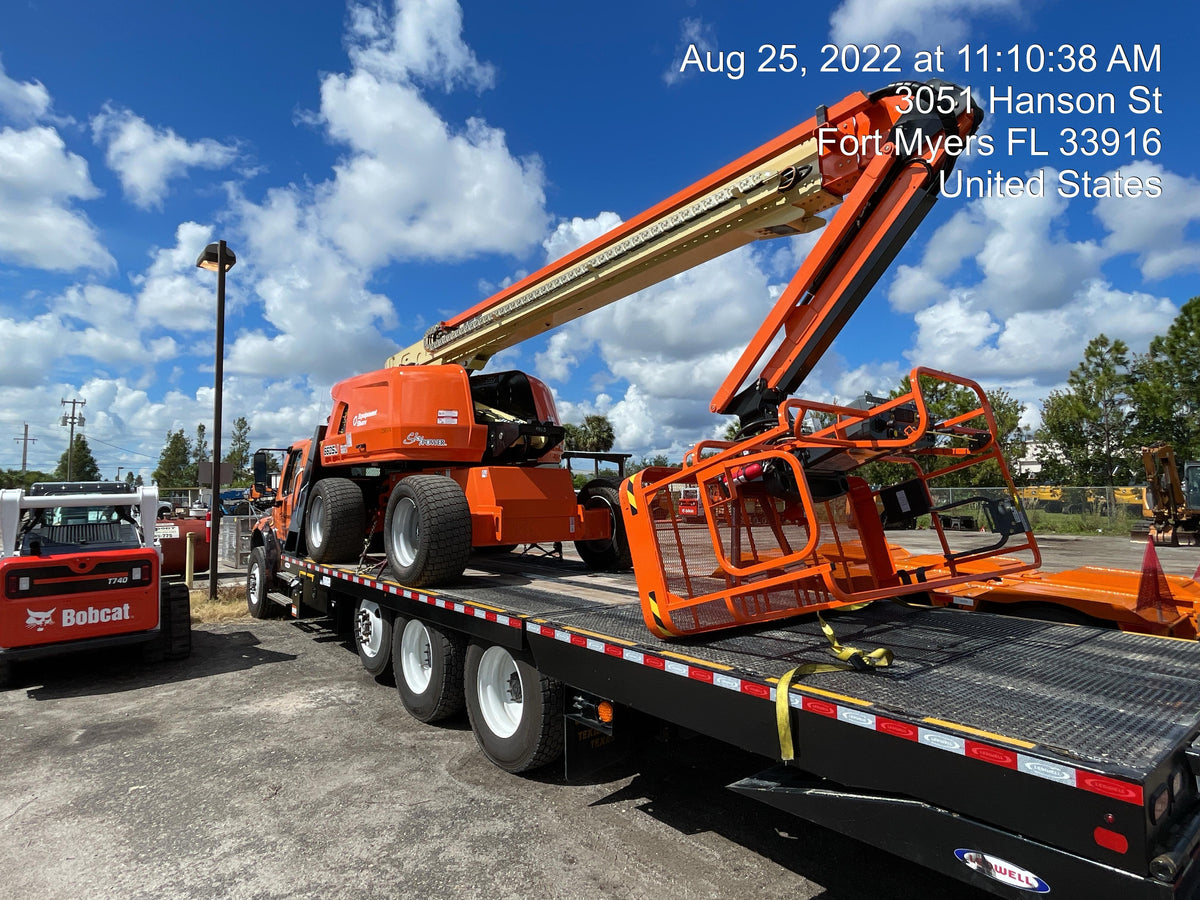 2022 JLG 660SJ