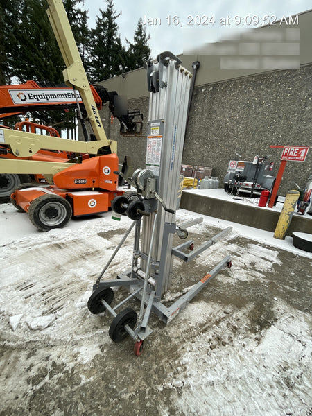 2020 GENIE SLC-24