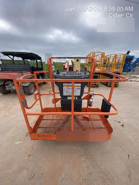 2019 JLG E450AJ