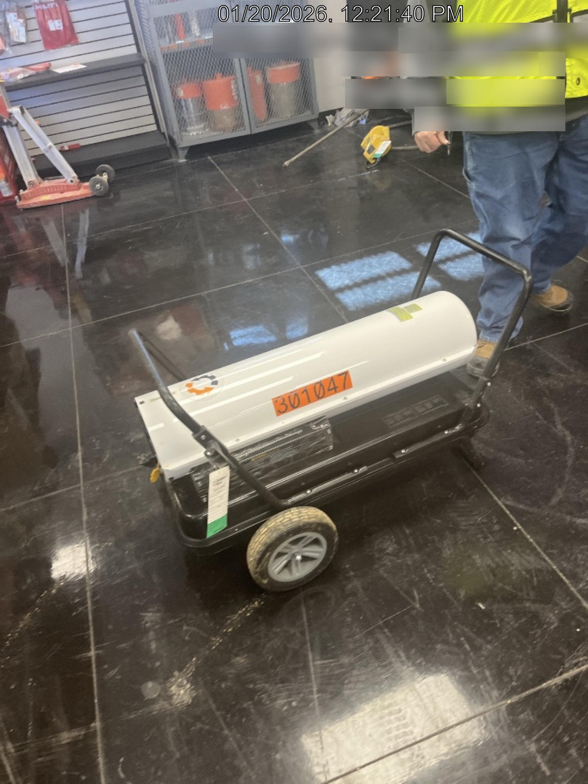 2022 LB WHITE Tradesman K175
