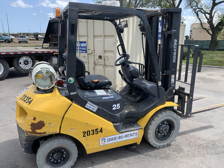 2018 KOMATSU FG25HT-16