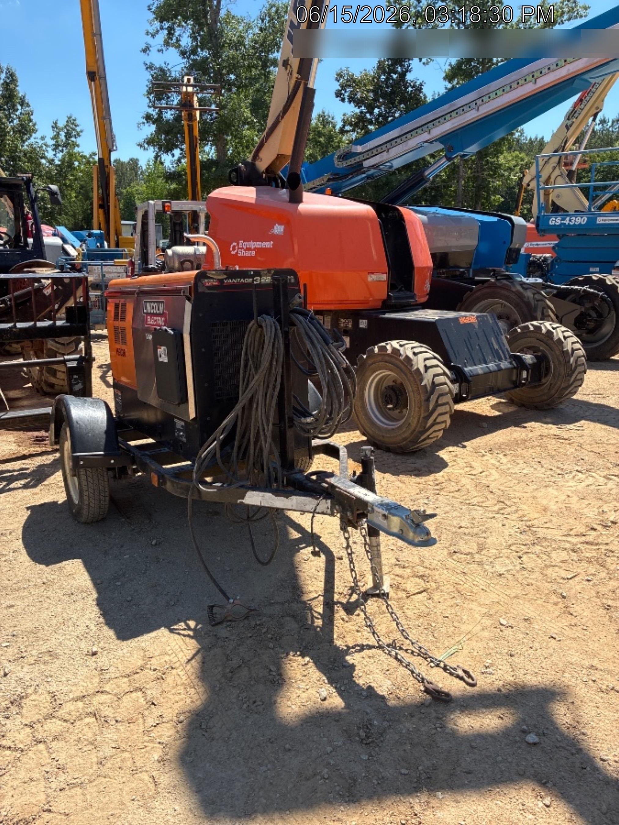 2021 Lincoln Electric Vantage 322 Vantage 322 Ready Pak 3 w/ Decals, ORANGE (includes trailer, cable rack, fender light kit) NO Telematics