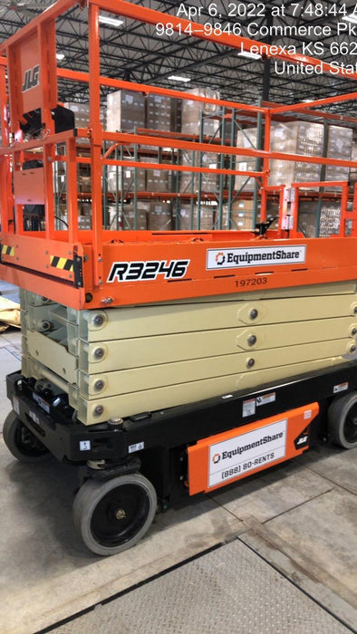 2022 JLG R3246