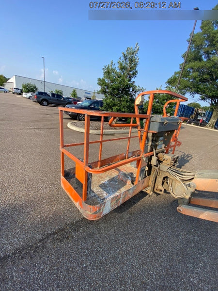 2022 JLG 660SJ