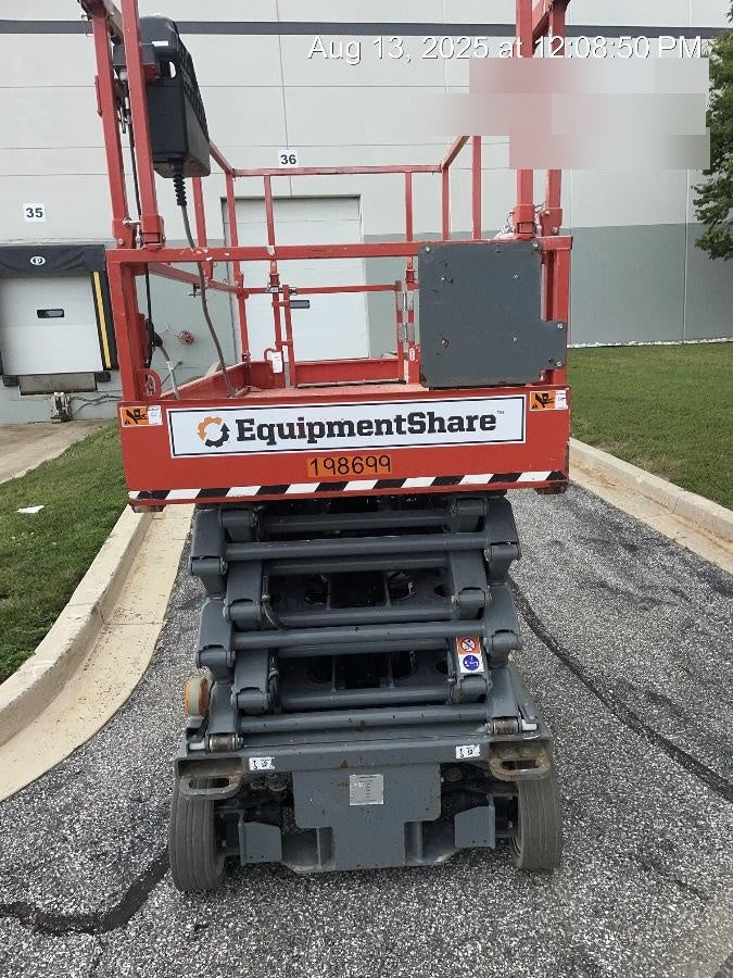 2022 SKYJACK SJ4740