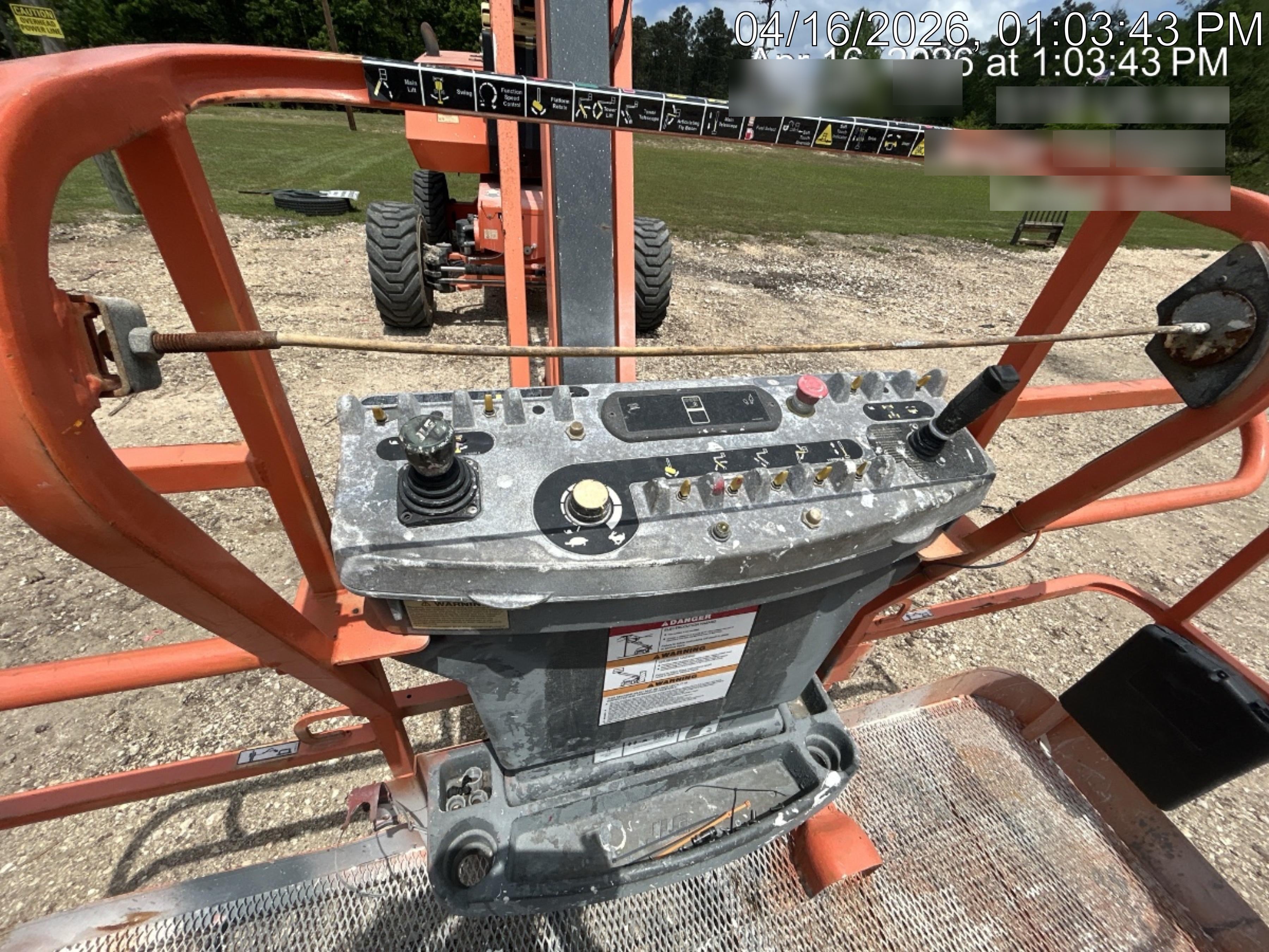 2021 JLG 800AJ