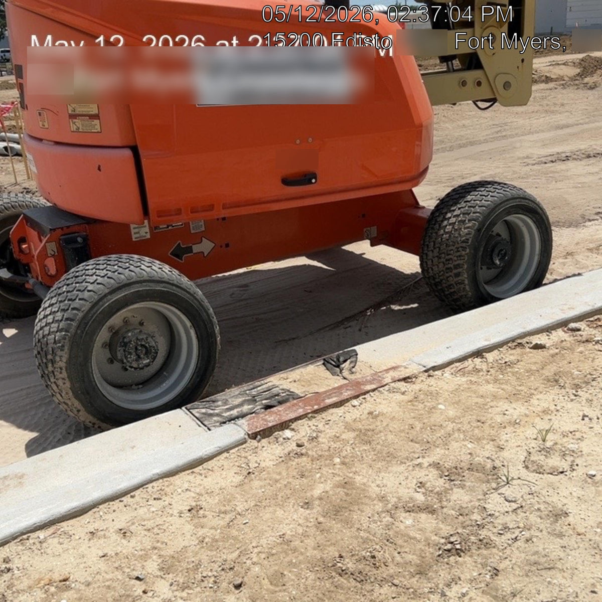 2020 JLG 450AJ