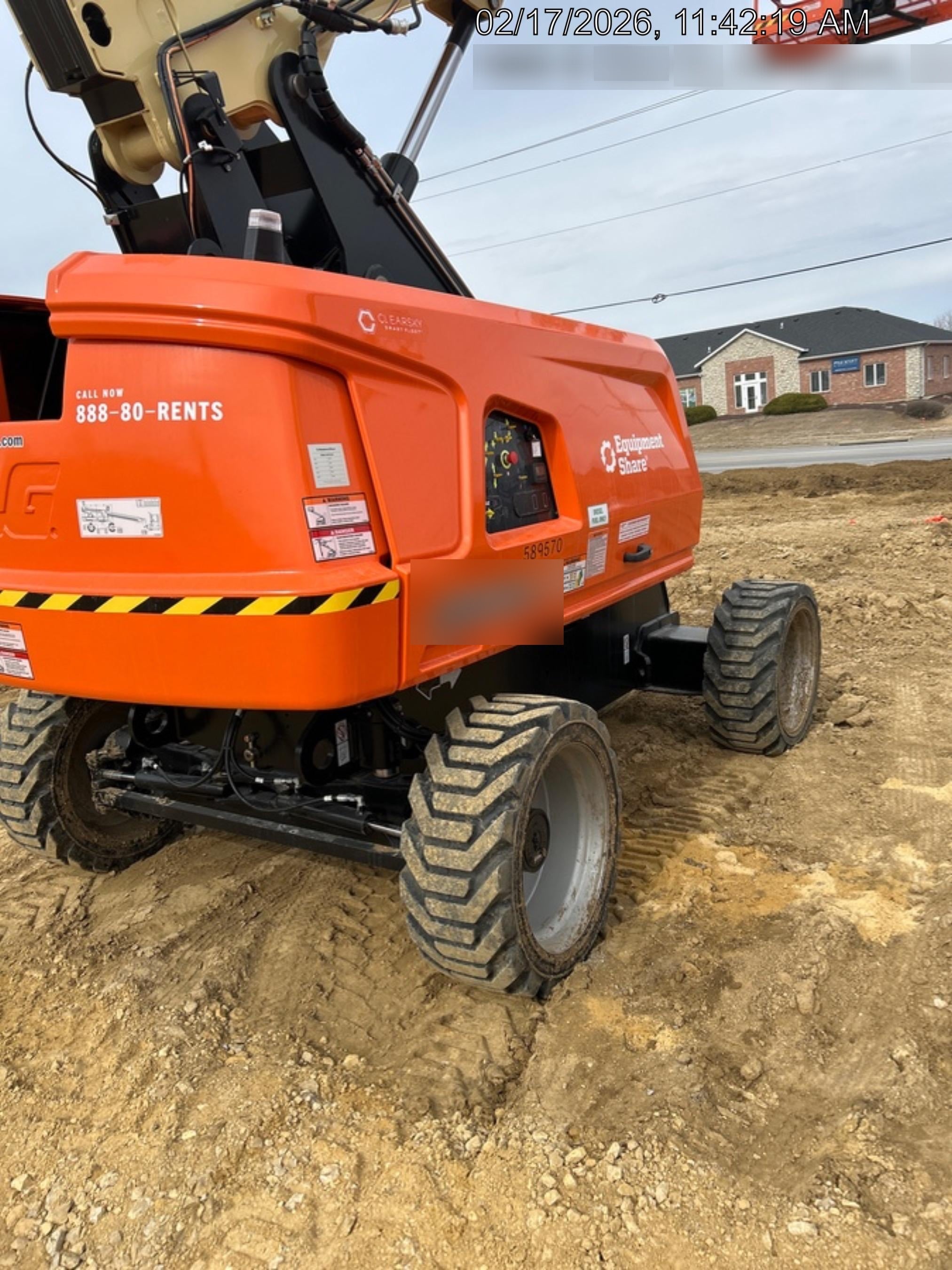 2025 JLG 660SJ