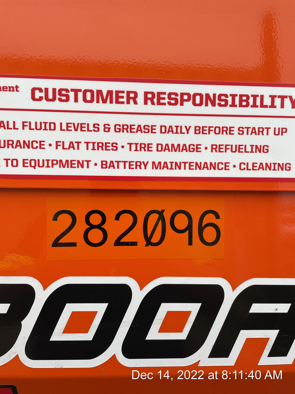 2022 JLG 800AJ