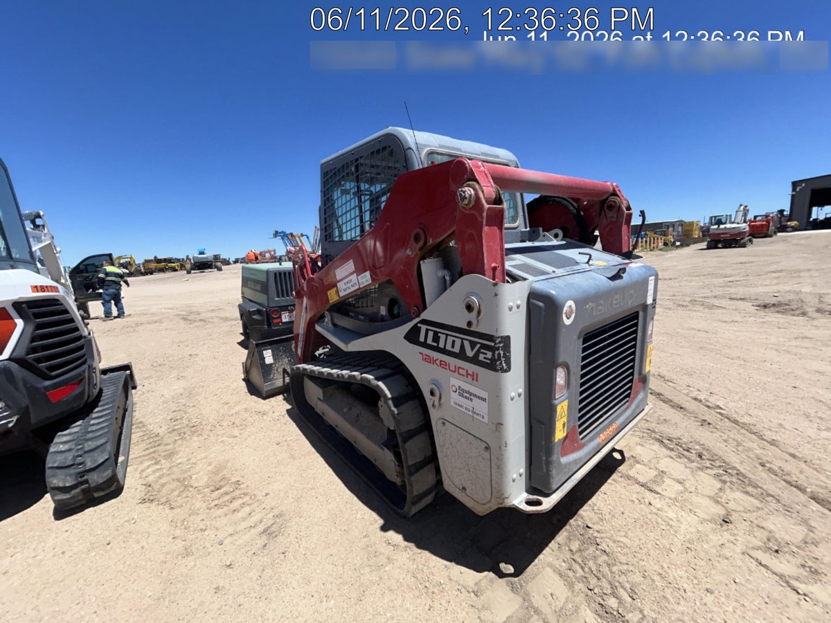 2023 TAKEUCHI TL10V2-CR