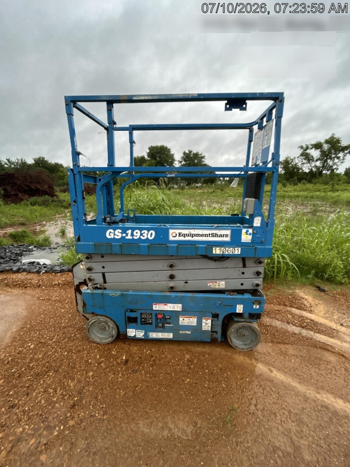 2020 Genie GS-1930 Solid Non Marking Tires, Beacon, Folding rails with half height swing gate