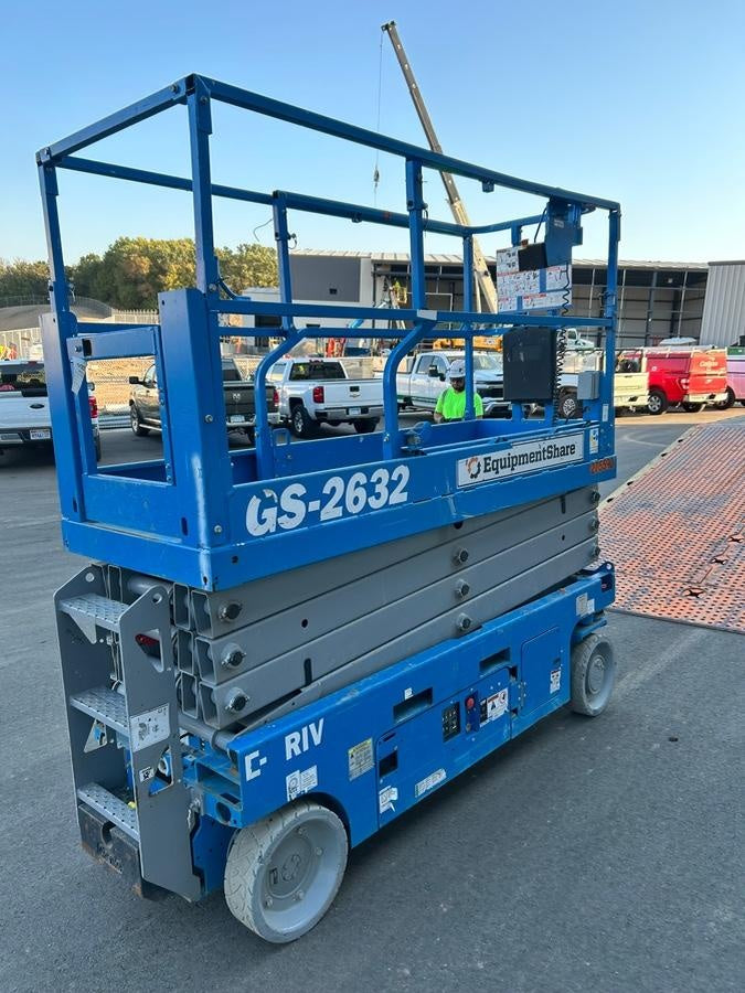 2022 GENIE GS-2632