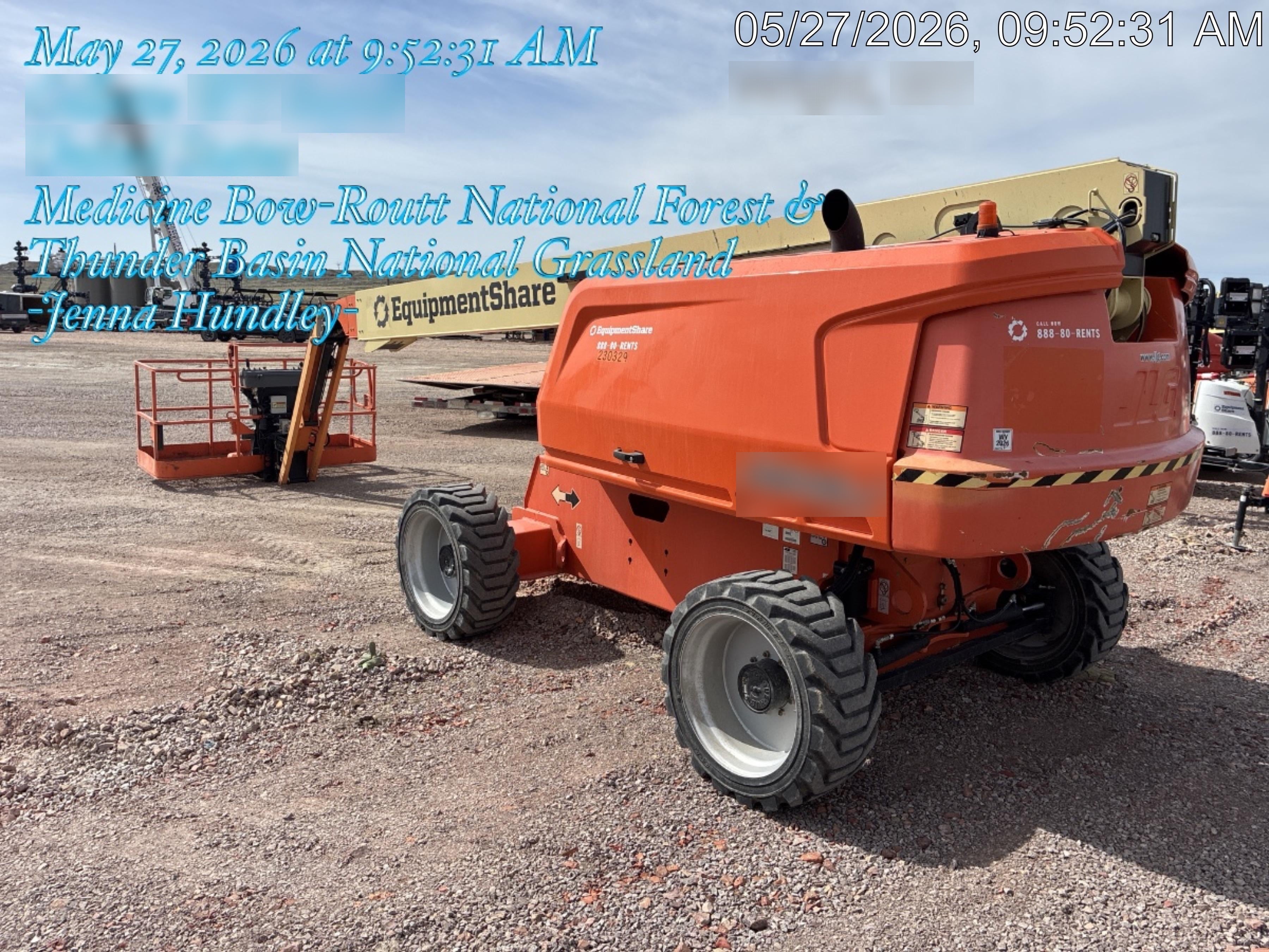 2022 JLG 660SJ