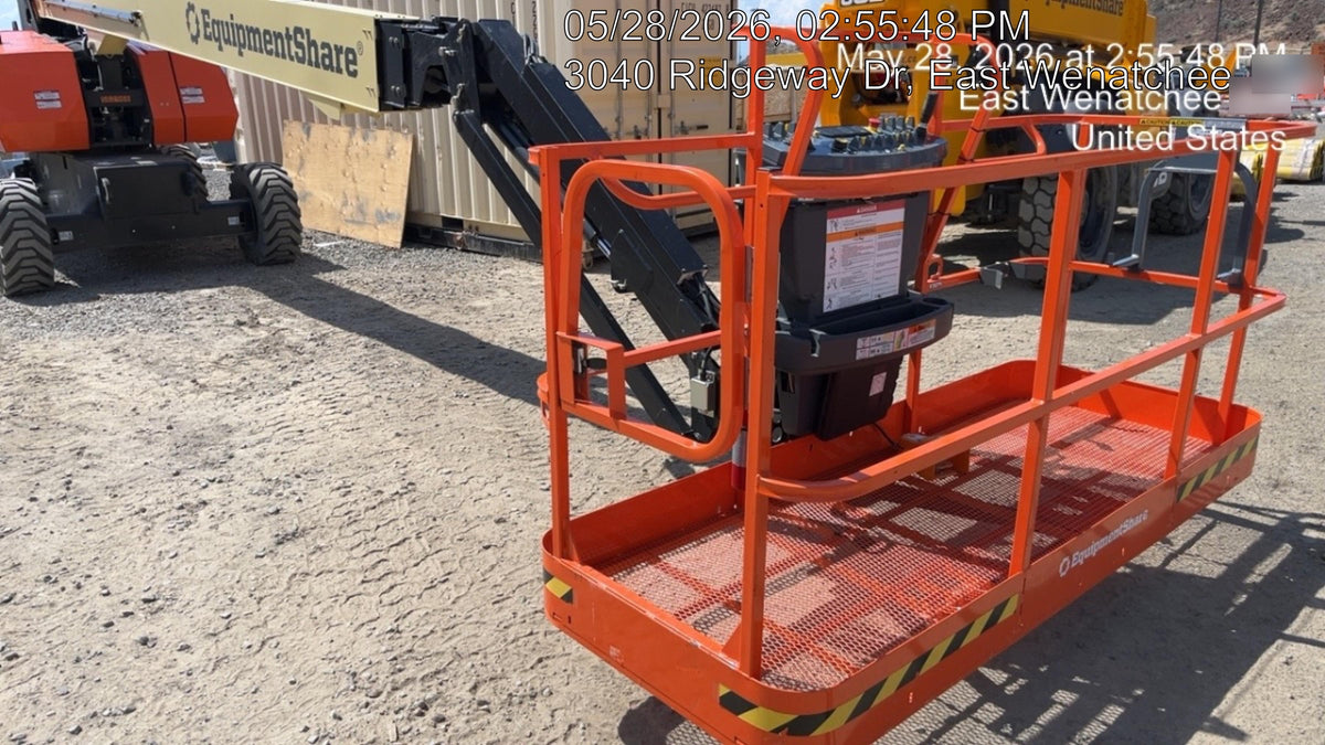 2025 JLG 860SJ