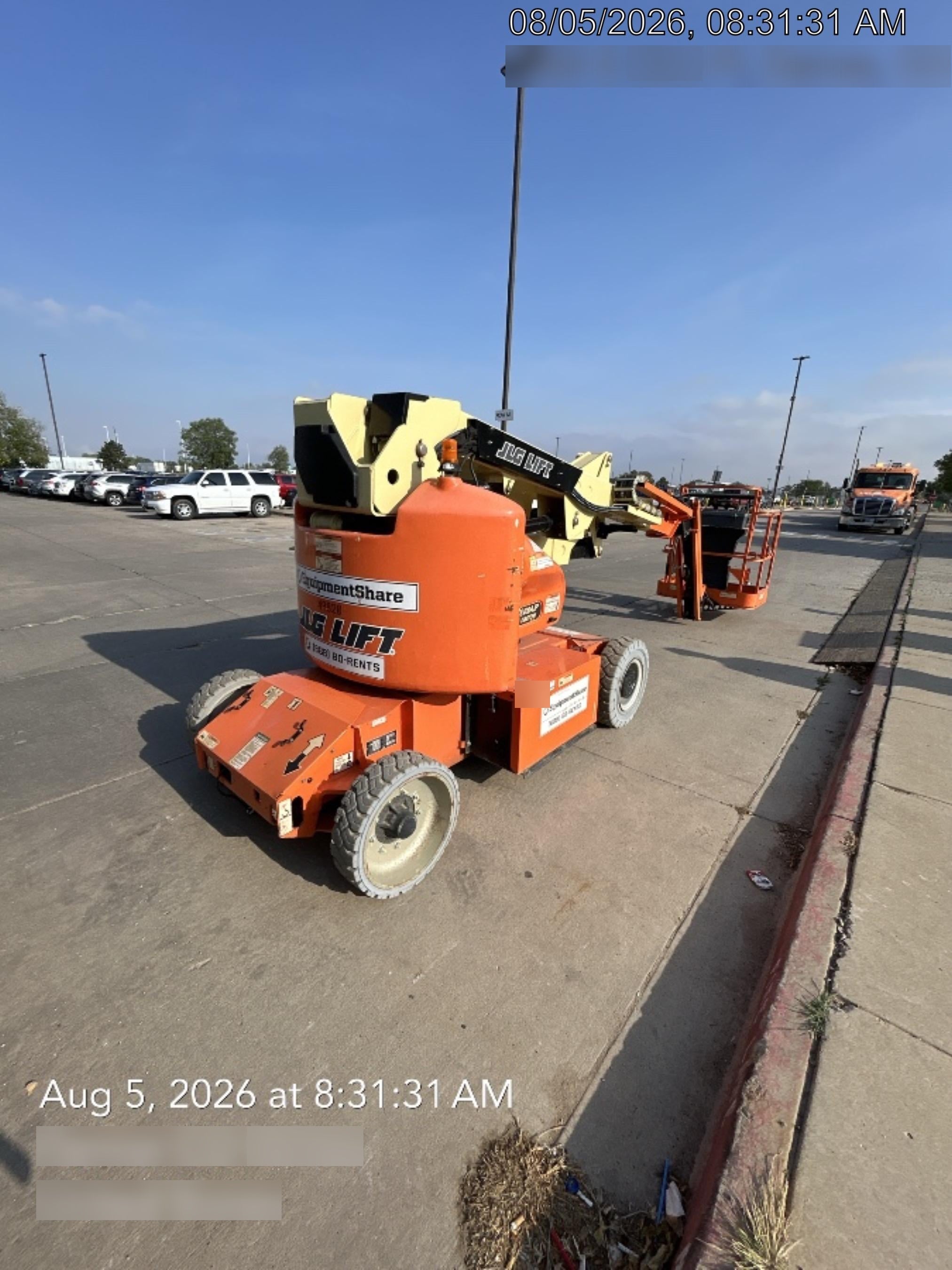 2019 JLG E400AJPN