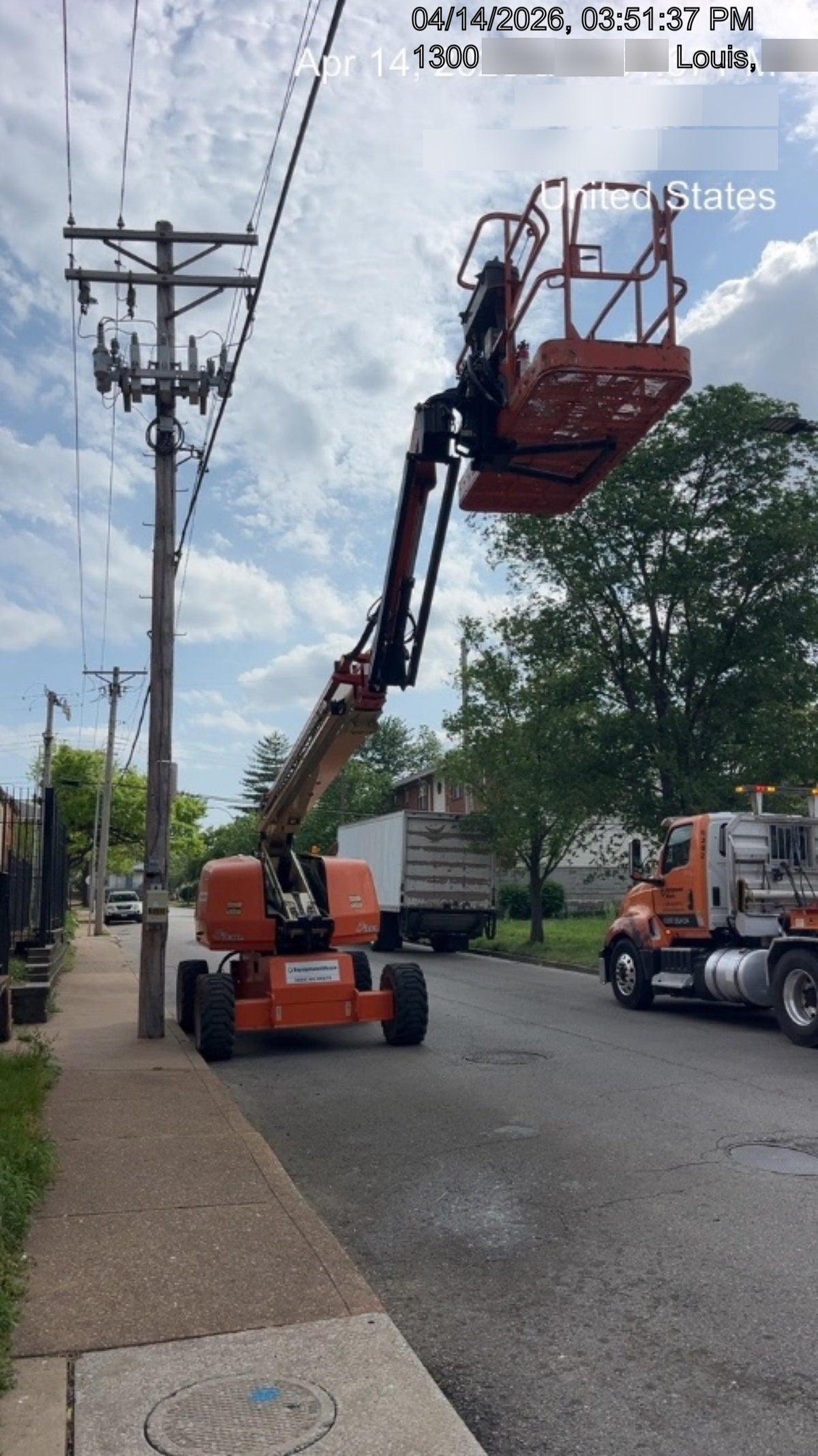 2020 JLG 660SJ