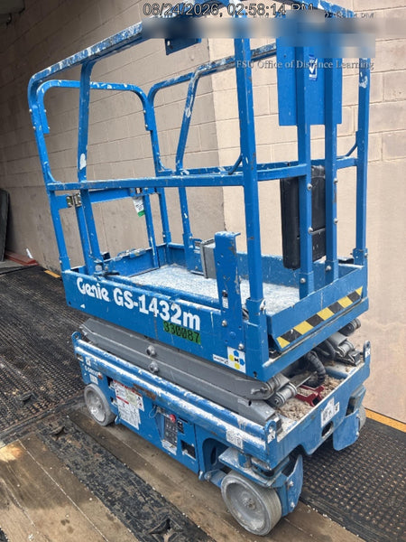 2023 GENIE GS-1432