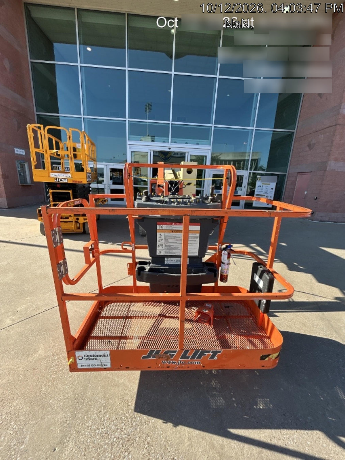 2022 JLG E450AJ