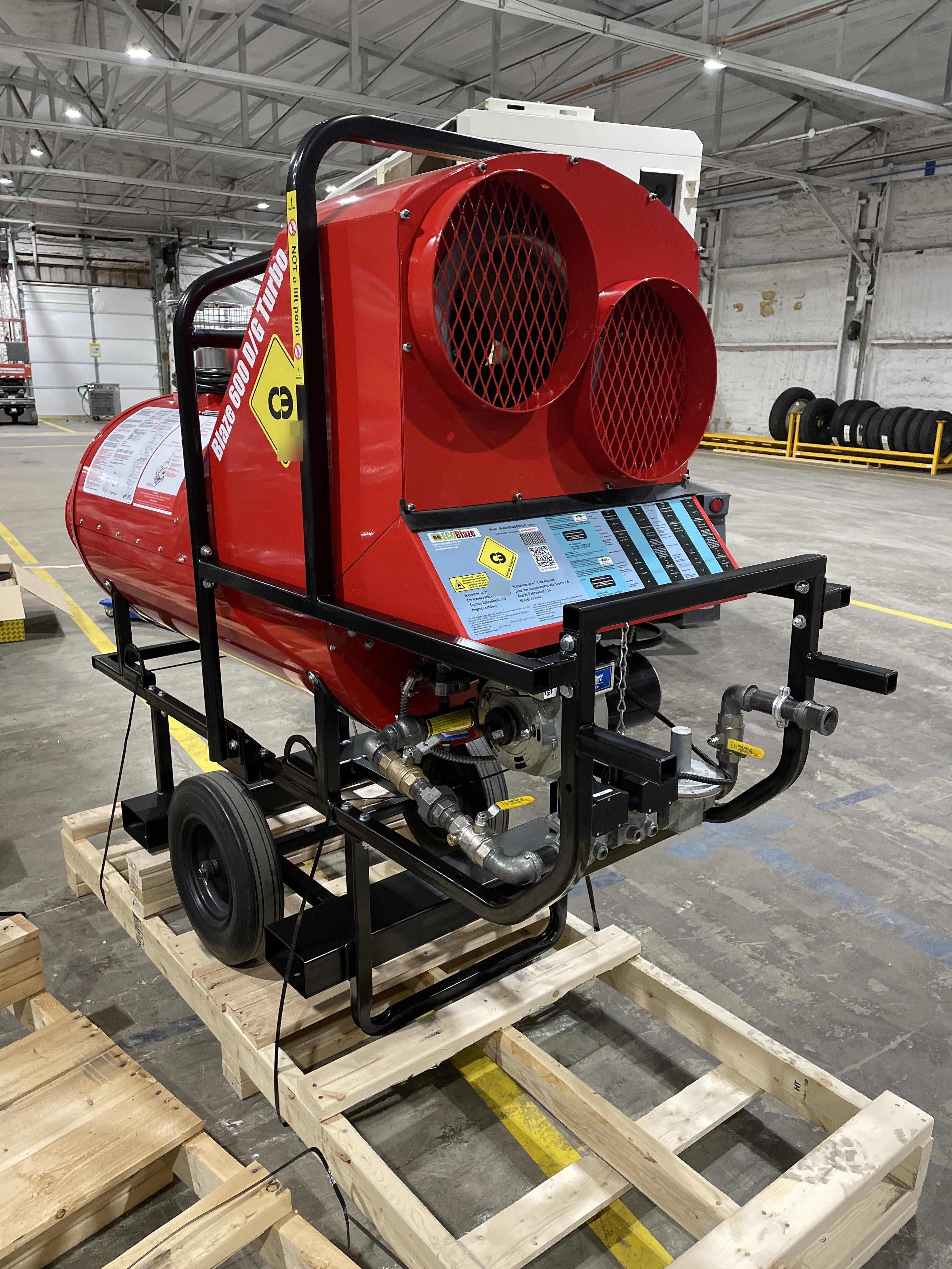 2025 CAMPO EB600G-RE3