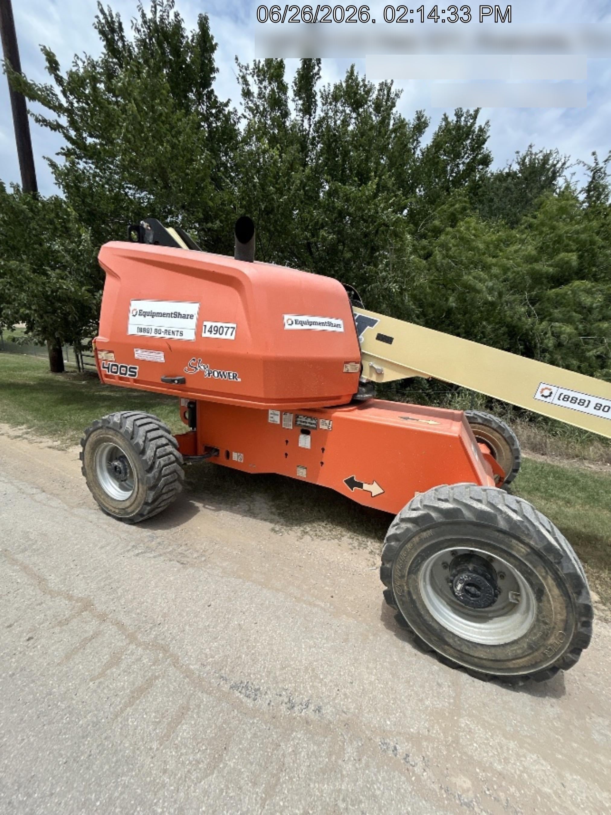 2021 JLG 400S