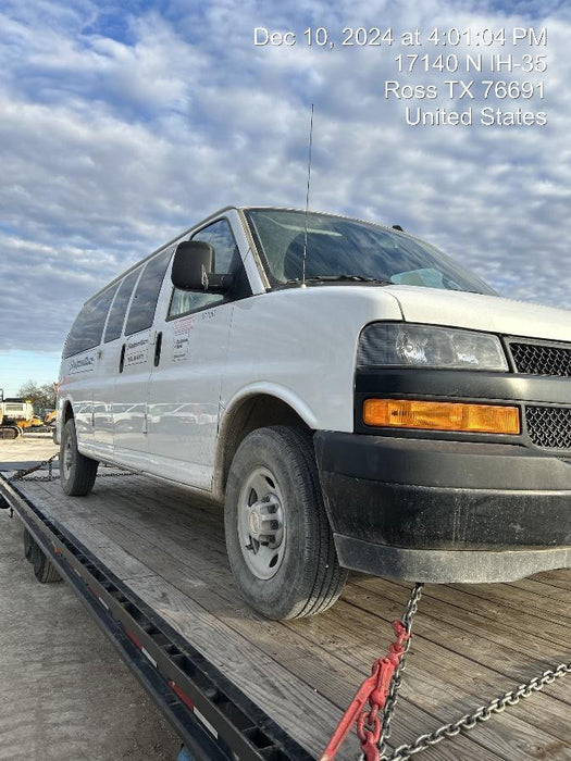 2023 CHEVROLET Express Van - Rental
