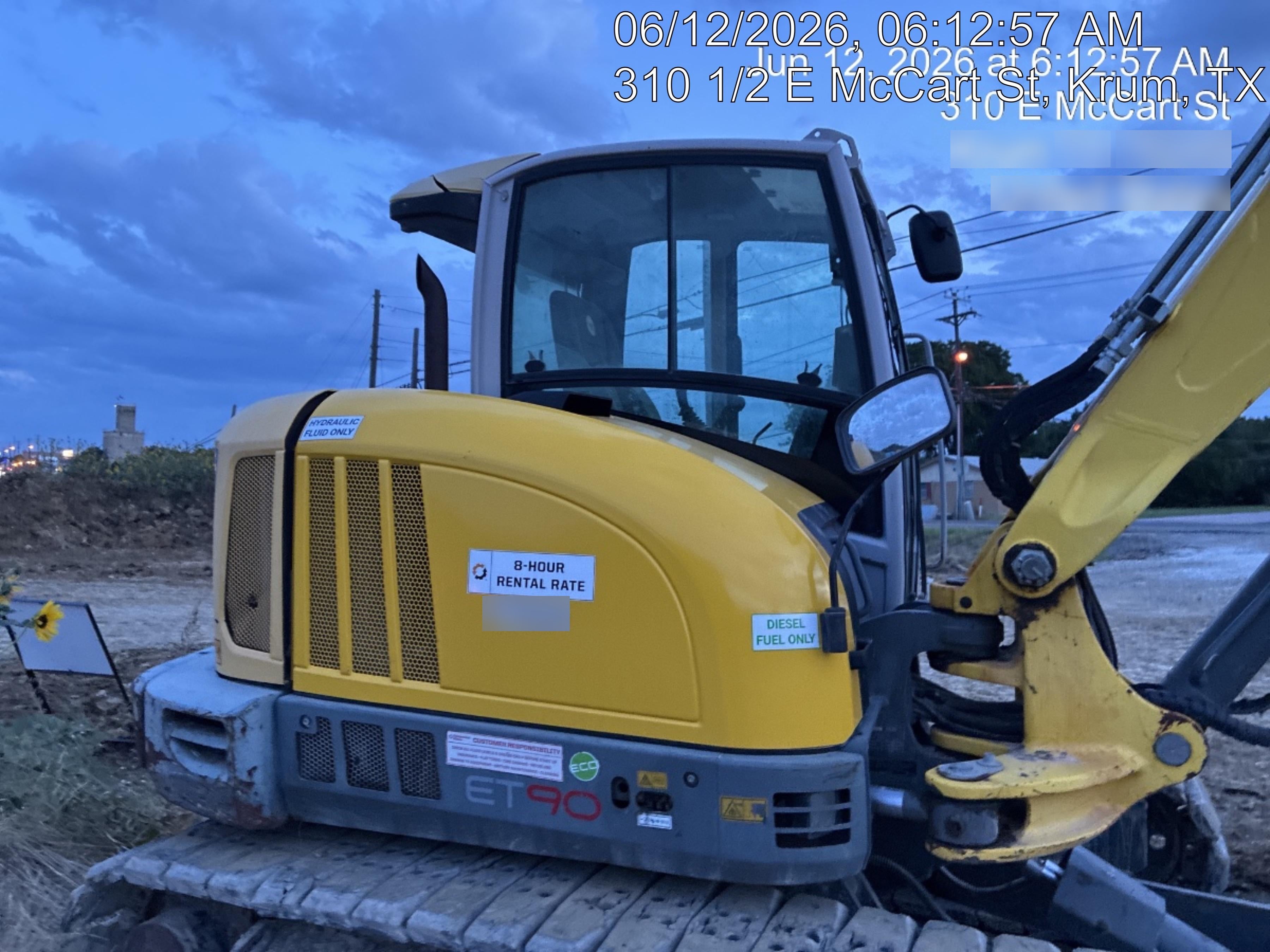 Wacker Neuson ET90 Enclosed Cab, Hybrid Tracks, Long Dipperstick, Bucket