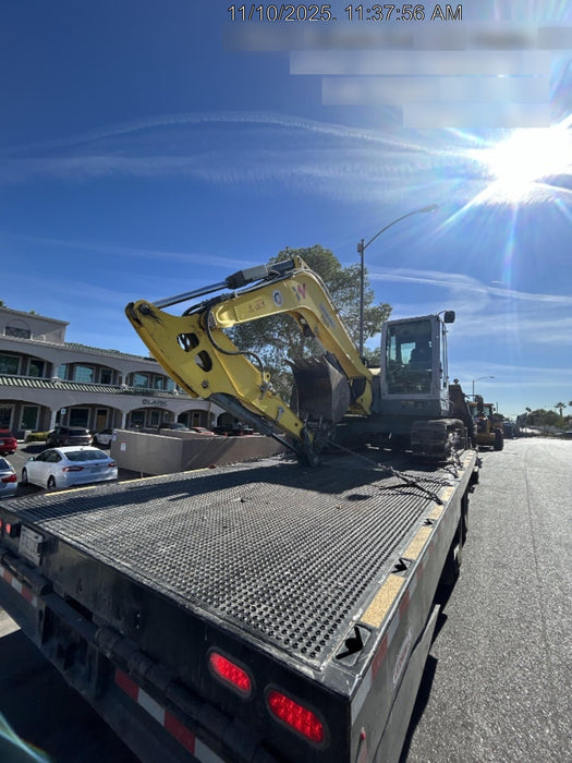 Wacker Neuson ET90 Enclosed Cab, Hybrid Tracks, Long Dipperstick, Bucket