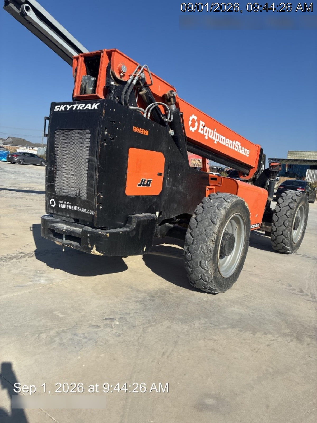 2023 SKYTRAK 8042