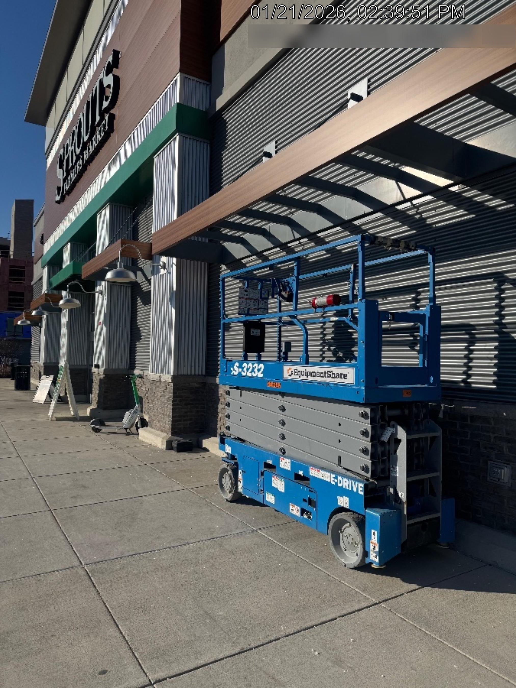 2022 GENIE GS-3232