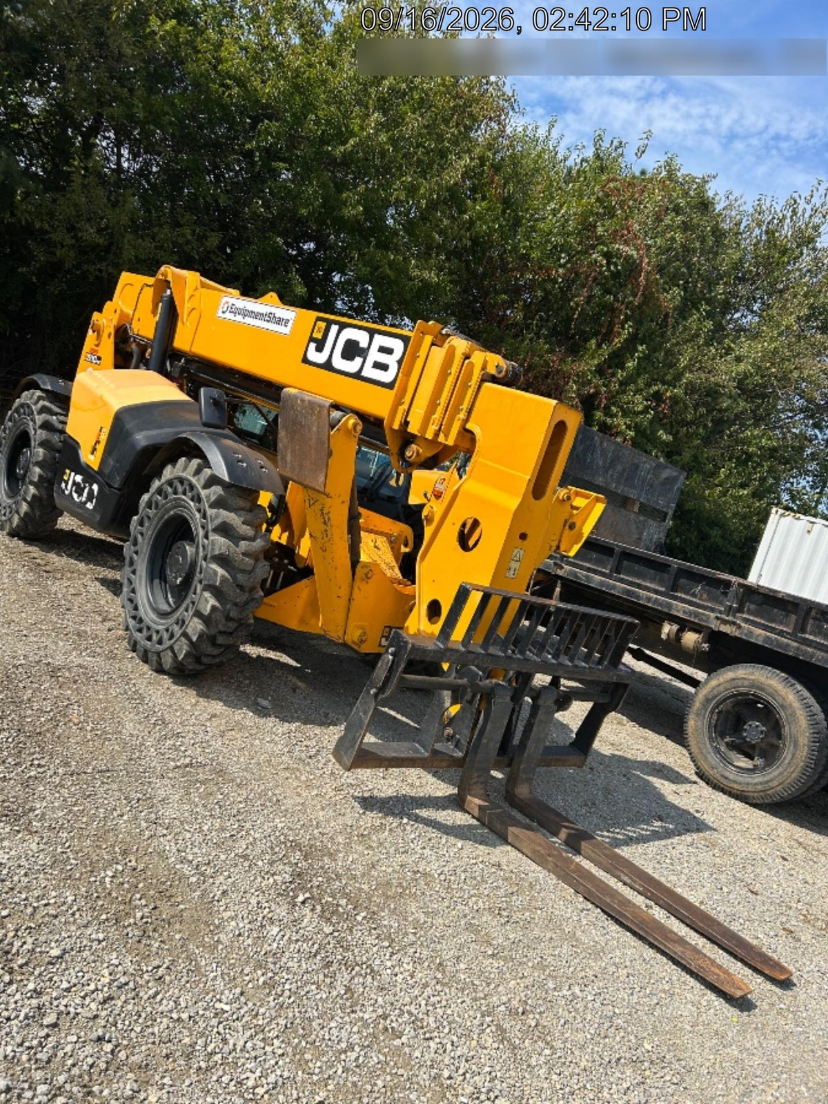 2022 JCB 510-56