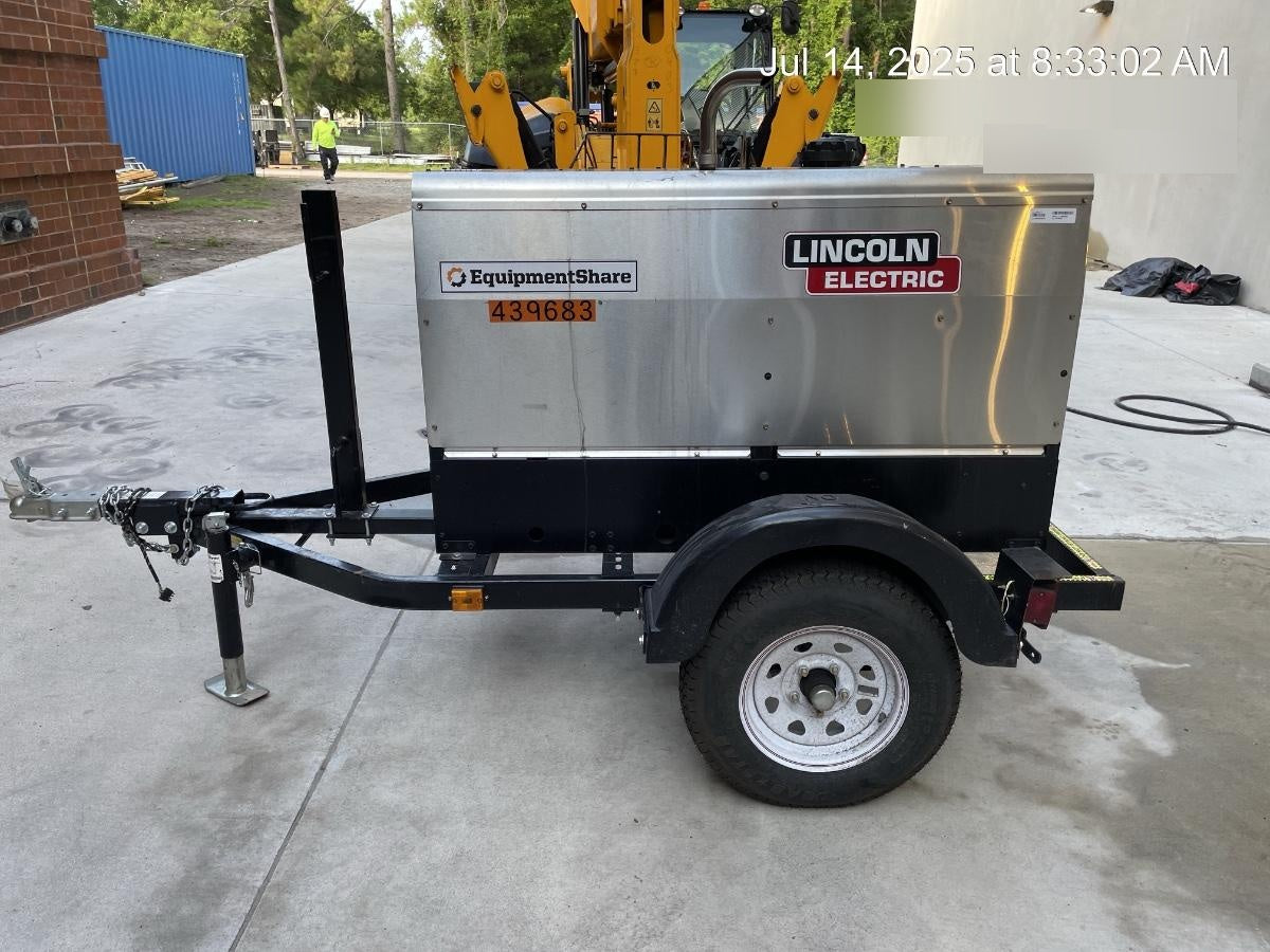 2024 Lincoln Electric LE400 Kubota V1505, Trlr, Cable Rack, Light Kit, ES Decals, T3