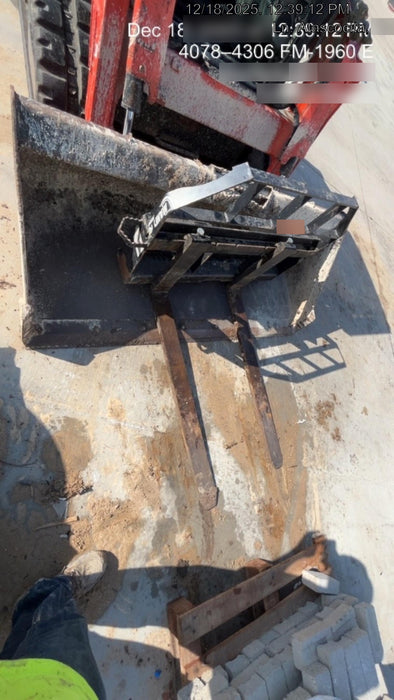 2023 MANITOU 50504723