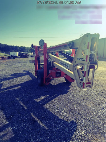 2021 JLG T500J
