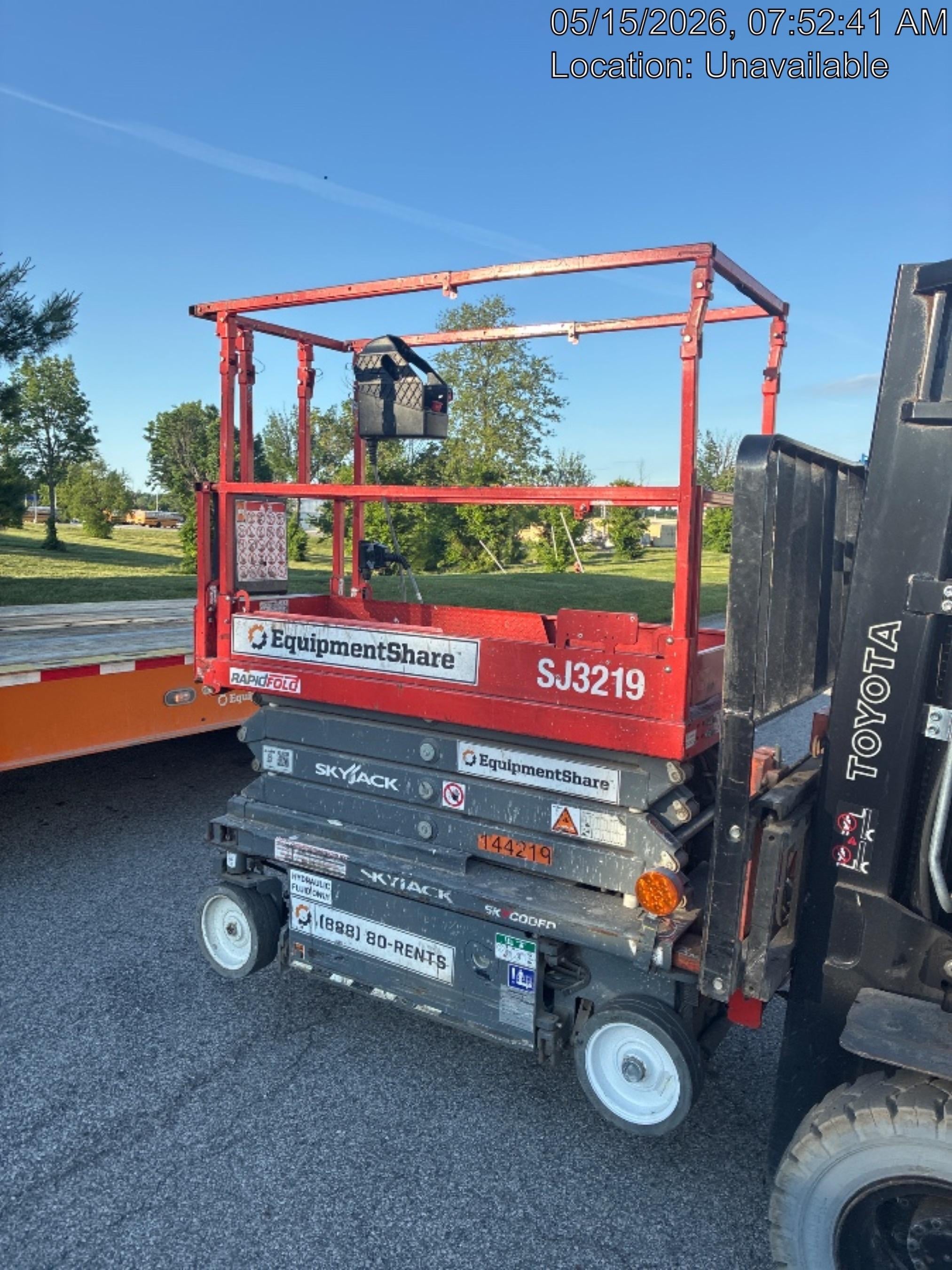 2021 SKYJACK SJ3219