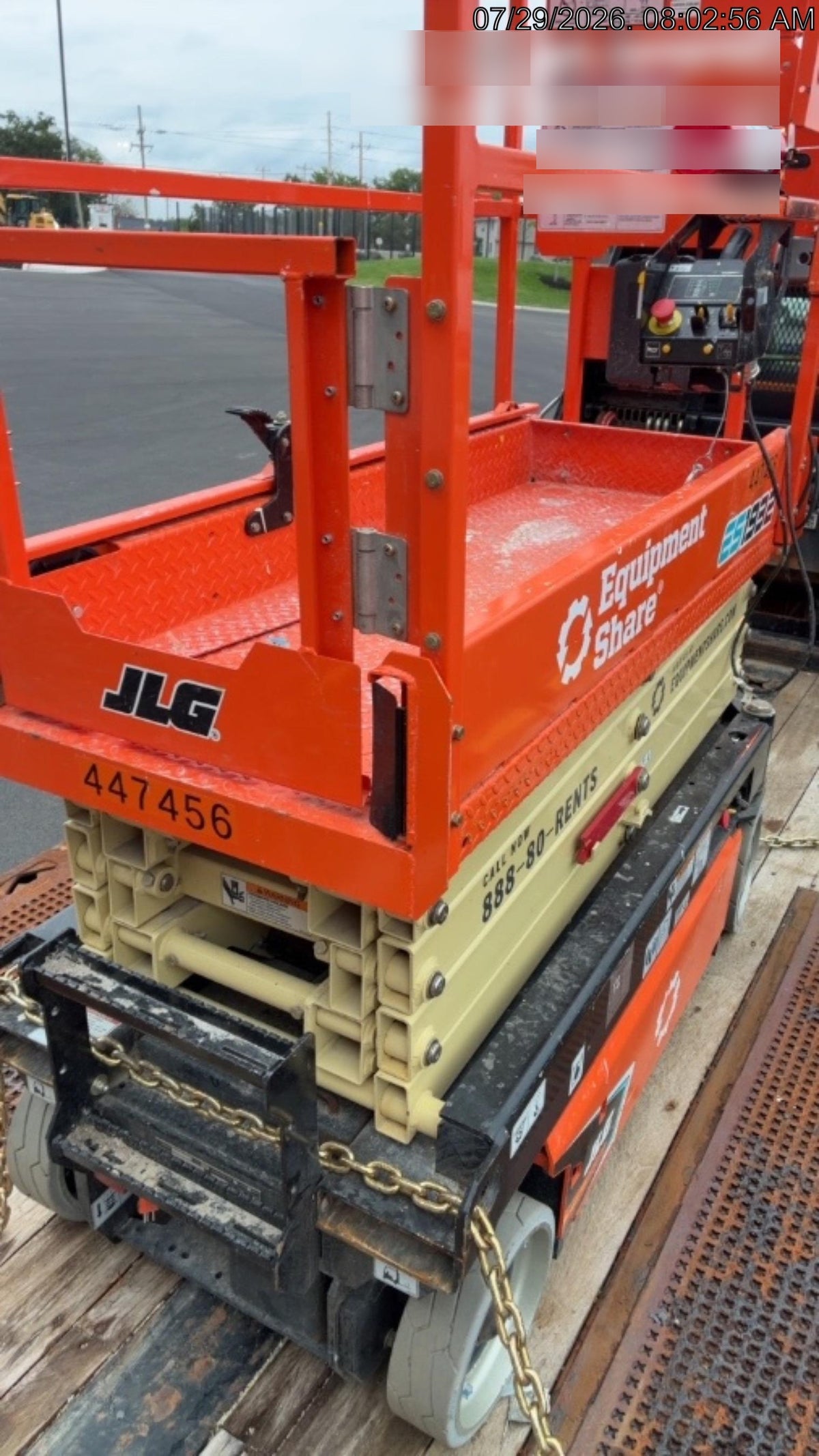 2024 JLG ES1932