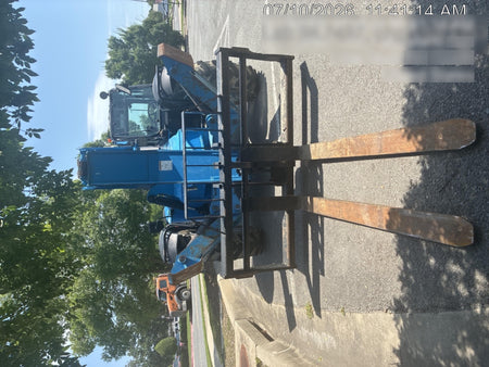 2019 Genie GTH-1056 Cab/Heat/AC, FF Tires, LED Work Lights, Beacon 60" QA Carriage, 60" Forks