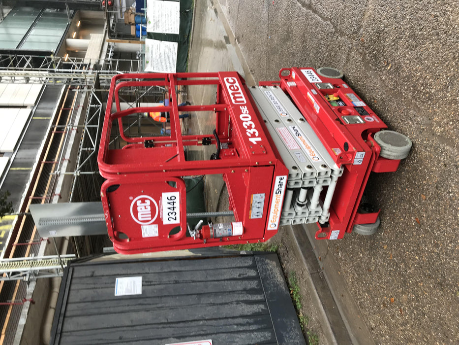 2019 MEC 1330SE MEC 1330SE w/ES Track Hardware, Full Extended 2 Year Warranty