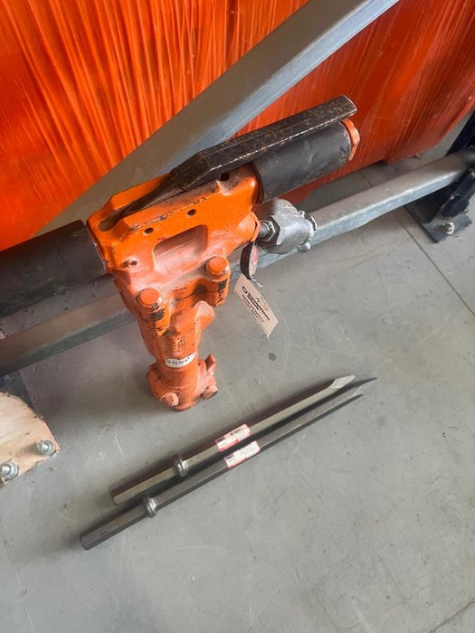 2024 MICHIGAN PNEUMATIC ES-TPB30-1-TRACKER