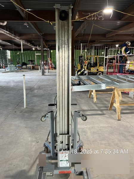 2020 GENIE SLC-24