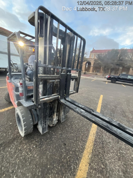 2022 TOYOTA 50-8FGU25