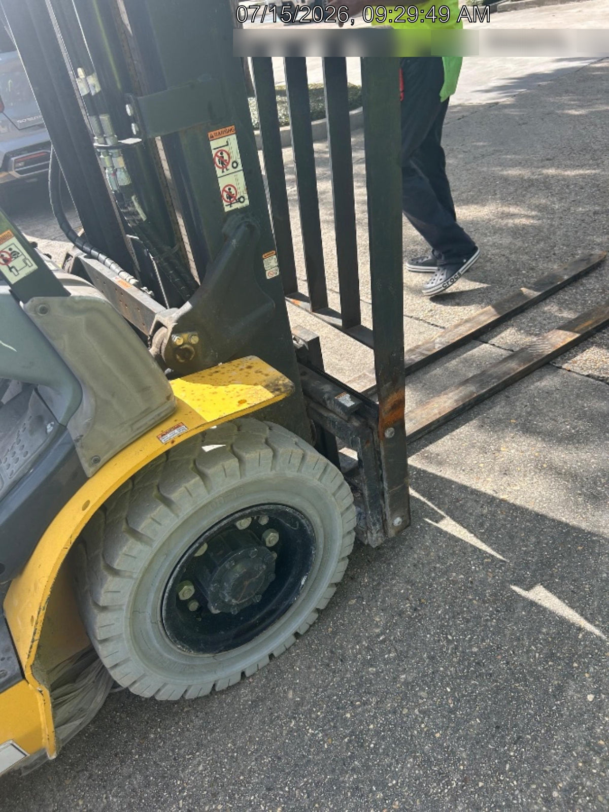 2022 KOMATSU FG25T-16