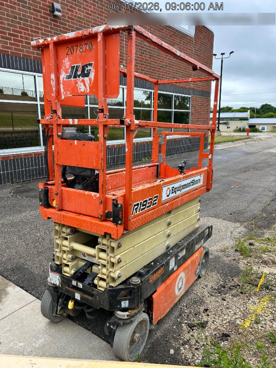 2022 JLG R1932