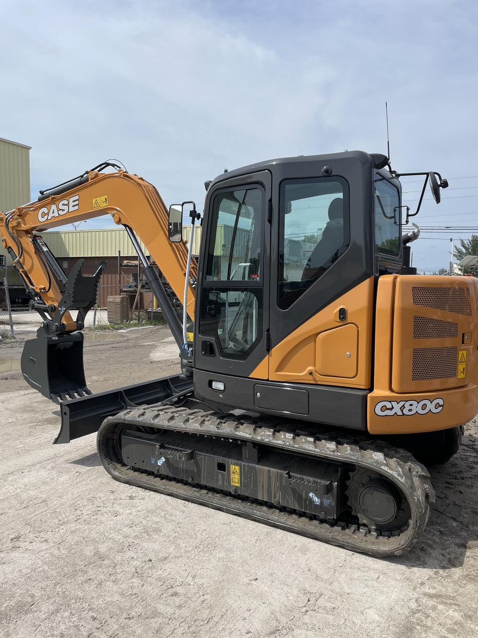 2023 CASE CX80C