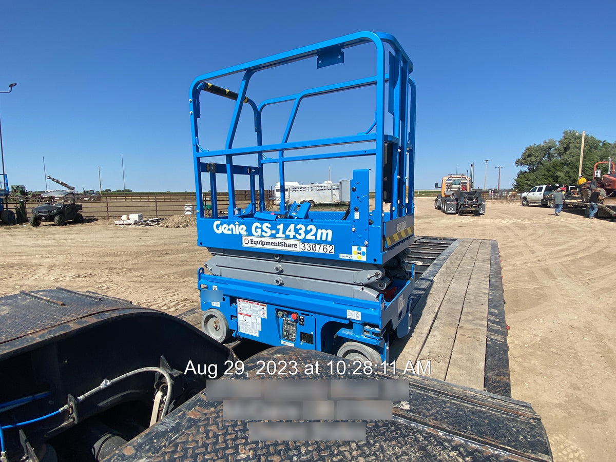 2023 GENIE GS-1432