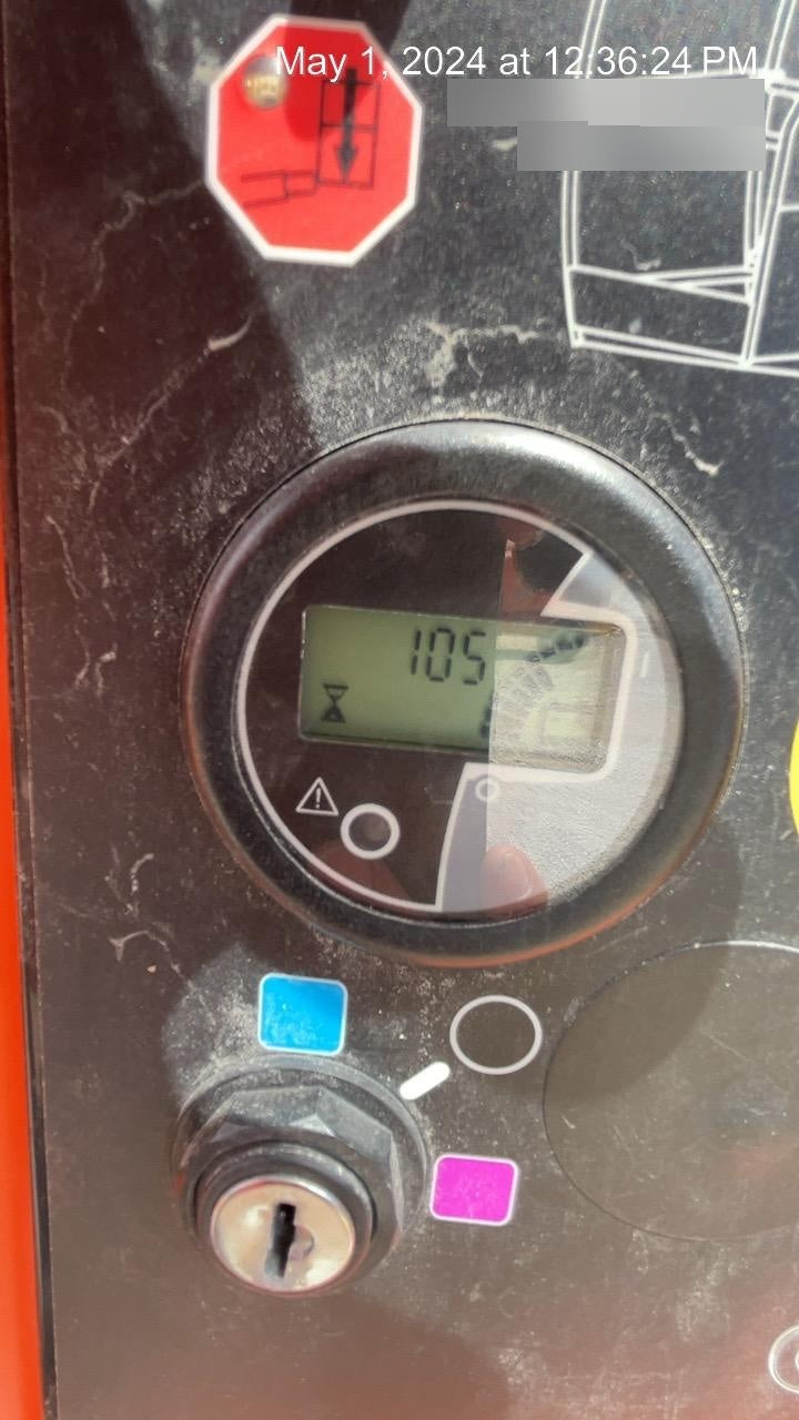 2021 JLG 26E