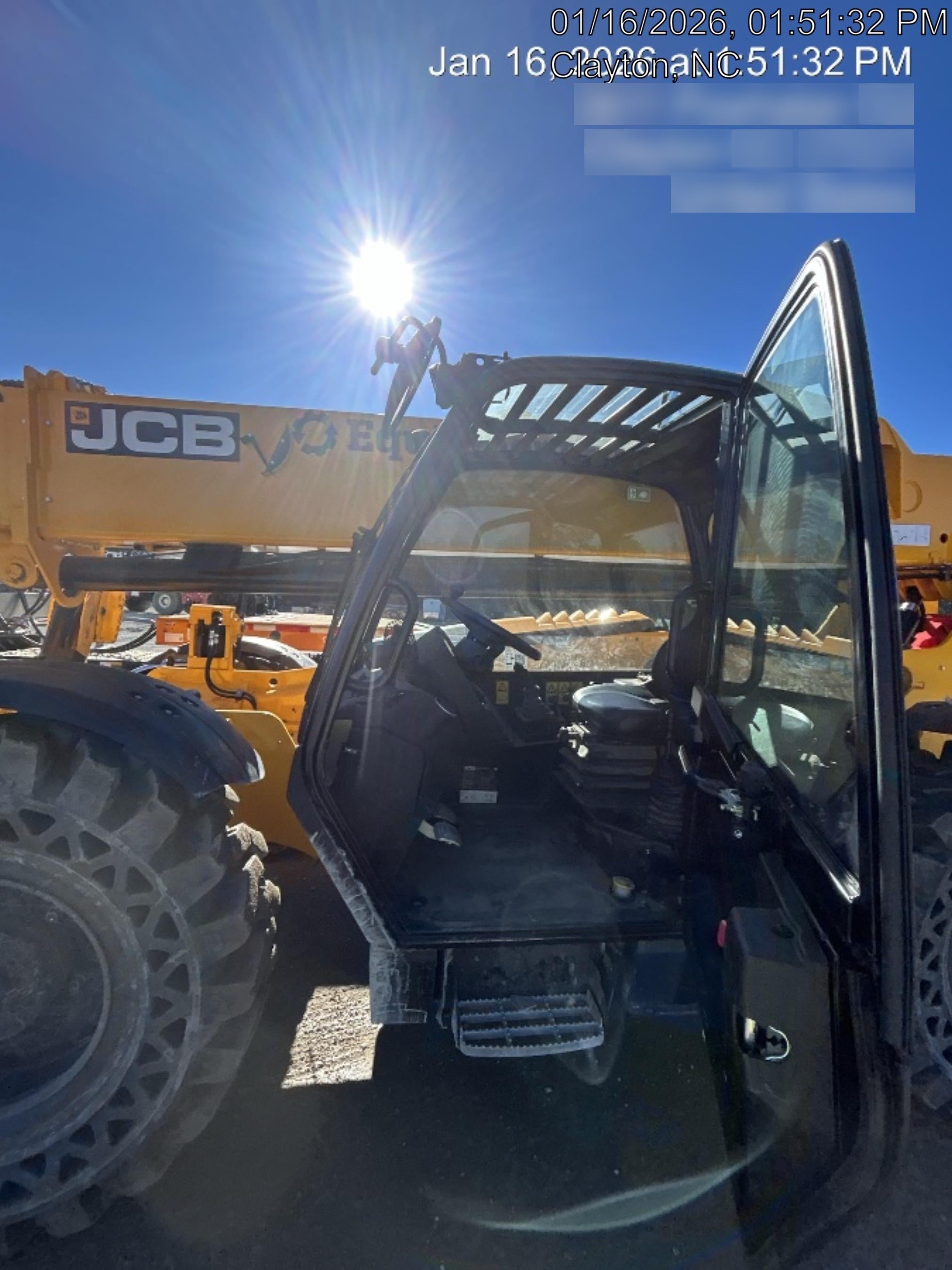 2025 JCB 510-56
