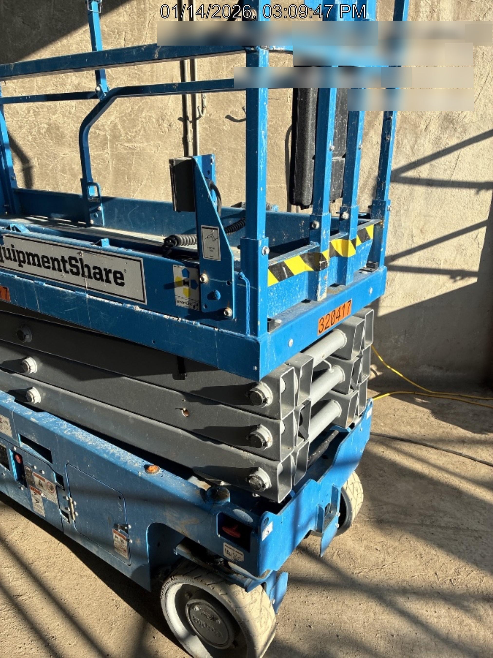 2023 GENIE GS-2632